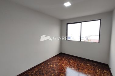 Apartamento para alugar - 122m&sup2; - CENTRO