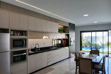 Casa &agrave; venda - 170m&sup2; - JARDIM PANCERA