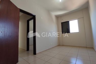 Apartamento &agrave; venda - 60m&sup2; - CENTRO