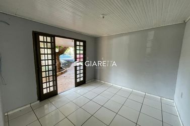Casa para alugar - 80m&sup2; - JARDIM COOPAGRO