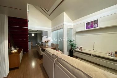 Casa &agrave; venda - 196m&sup2; - JARDIM GISELA