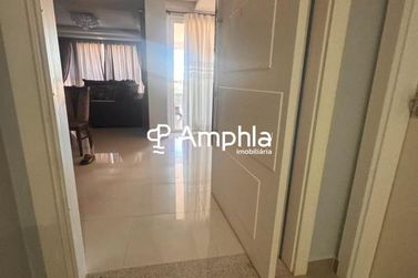 Apartamento &agrave; venda - 250m&sup2; - Centro