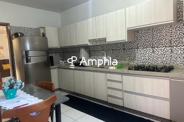Terreno &agrave; venda - 90m&sup2; - Centro