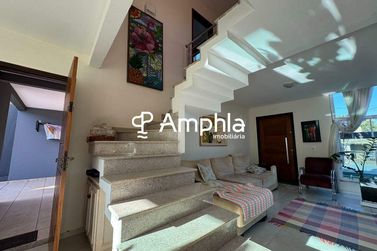 Sobrado &agrave; venda - 159m&sup2; - Regi&atilde;o do Lago