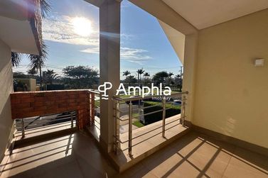 Sobrado &agrave; venda - 388m&sup2; - Santa Cruz