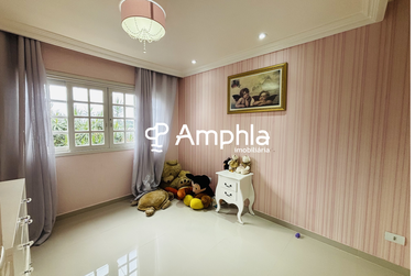 Casa &agrave; venda - 369m&sup2; - Centro