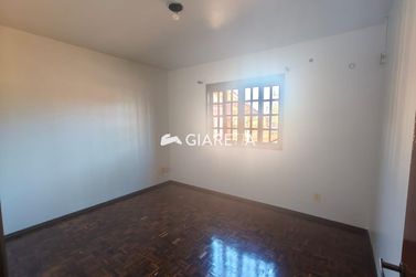 Casa para alugar - 120m&sup2; - JARDIM GISELA