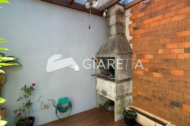 Sobrado &agrave; venda - 132m&sup2; - JARDIM PANCERA