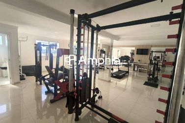 Apartamento &agrave; venda - 134m&sup2; - Centro