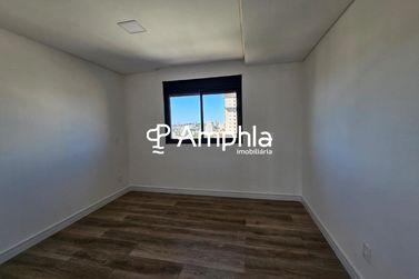 Apartamento &agrave; venda - 130m&sup2; - Centro