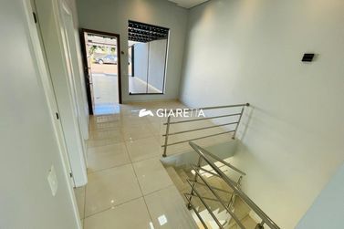 Sobrado para alugar - 115m&sup2; - JARDIM PARIZOTTO