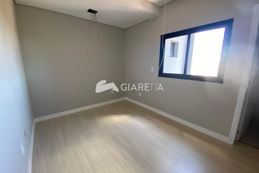 Apartamento &agrave; venda - 130m&sup2; - CENTRO