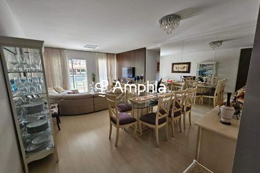 Apartamento &agrave; venda - 116m&sup2; - Centro
