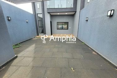 Sobrado &agrave; venda - 130m&sup2; - Santos Dumont