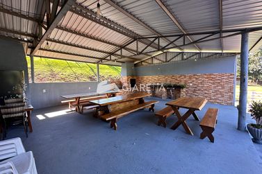 Ch&aacute;cara para alugar - 194m&sup2; - ZONA RURAL