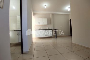 Apartamento &agrave; venda - 60m&sup2; - CENTRO