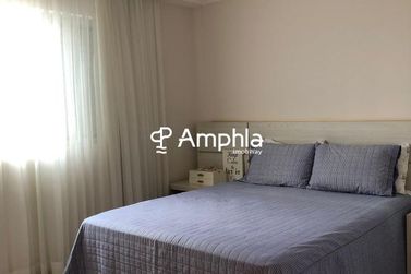 Apartamento &agrave; venda - 103m&sup2; - Centro