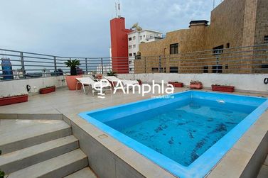 Apartamento &agrave; venda - 700m&sup2; - Centro