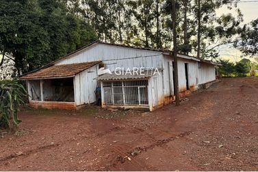 Ch&aacute;cara &agrave; venda - 220m&sup2; - BOA VISTA