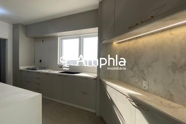 Apartamento &agrave; venda - 195m&sup2; - Vila Industrial