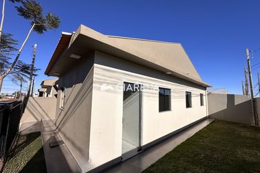 Casa &agrave; venda - 70m&sup2; - JARDIM PINHEIRINHO