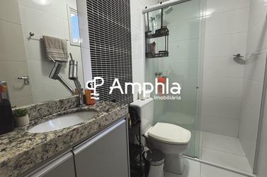 Apartamento &agrave; venda - 85m&sup2; - Centro