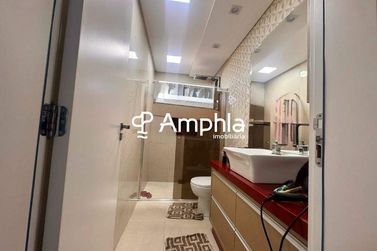 Apartamento &agrave; venda - 250m&sup2; - Centro