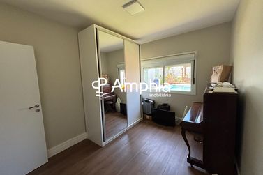 Casa &agrave; venda - 214m&sup2; - Recanto Tropical