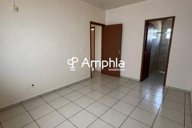 Casa &agrave; venda - 100m&sup2; - Jardim Gisela