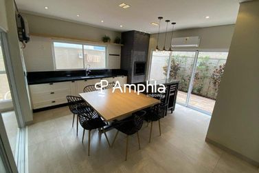 Sobrado &agrave; venda - 265m&sup2; - FAG