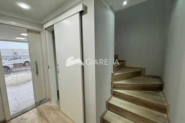Sobrado &agrave; venda - 134m&sup2; - JARDIM GISELA