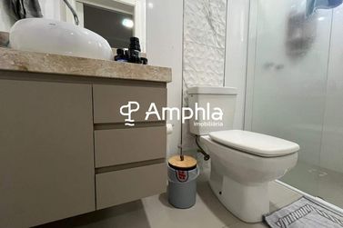 Apartamento &agrave; venda - 144m&sup2; - Meia Praia