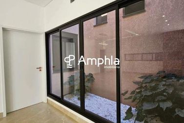 Casa &agrave; venda - 215m&sup2; - Vila Industrial