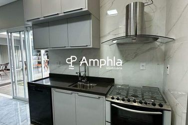 Casa &agrave; venda - 196m&sup2; - Jardim Pancera