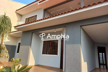 Sobrado &agrave; venda - 317m&sup2; - Recanto Tropical