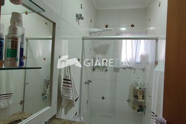 Sobrado &agrave; venda - 137m&sup2; - JARDIM GISELA