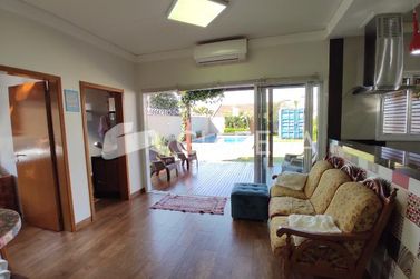 Sobrado &agrave; venda - 209m&sup2; - JARDIM PANCERA