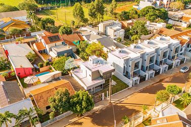 Sobrado &agrave; venda - 163m&sup2; - JARDIM GISELA