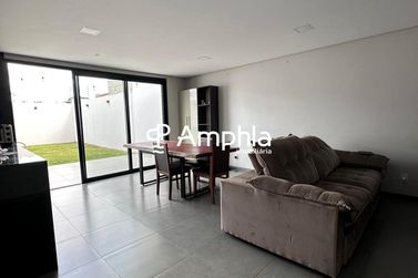 Sobrado &agrave; venda - 130m&sup2; - Recanto Tropical