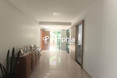 Sobrado &agrave; venda - 240m&sup2; - Recanto Tropical