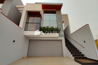 Sobrado &agrave; venda - 165m&sup2; - CENTRO