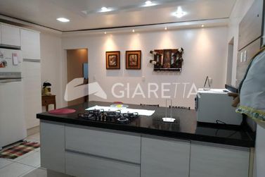 Apartamento &agrave; venda - 150m&sup2; - CENTRO