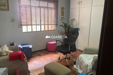 Casa para alugar - 141m&sup2; - CENTRO