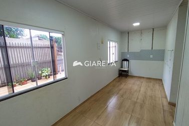 Casa para alugar - 93m&sup2; - JARDIM COOPAGRO