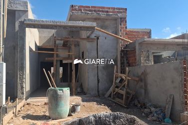 Casa &agrave; venda - 55m&sup2; - JARDIM COOPAGRO