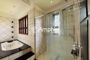 Casa &agrave; venda - 285m&sup2; - Recanto Tropical