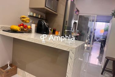 Casa &agrave; venda - 120m&sup2; - Jardim Gisela