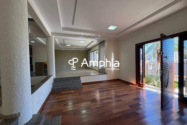 Sobrado &agrave; venda - 390m&sup2; - Neva