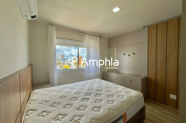 Apartamento &agrave; venda - 140m&sup2; - Centro