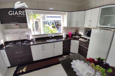 Sobrado &agrave; venda - 282m&sup2; - JARDIM GISELA